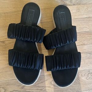 Mercedes Castillo Sandals